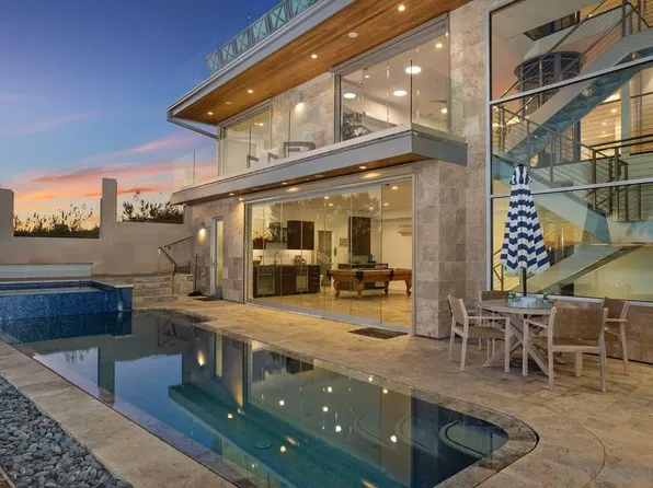 4465 Adams St, Carlsbad, CA 92008