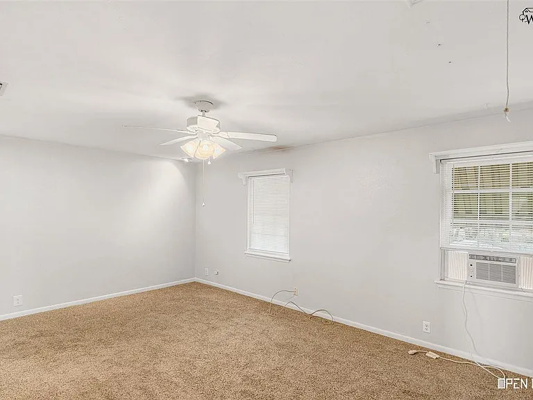 3006 Barrywood Dr — Photo 17