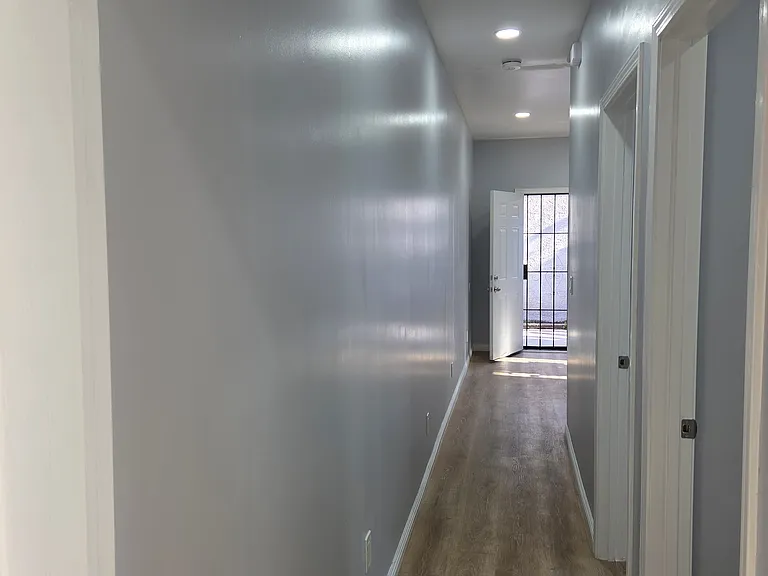 1715 W 64th St #1/4 — Photo 13