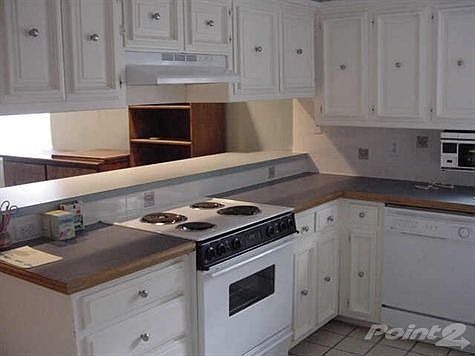 5th image of 2738 Laurel Oaks Dr