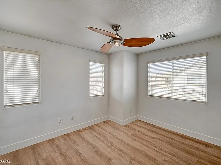 9985 Big Bow Springs Ct — Photo 34