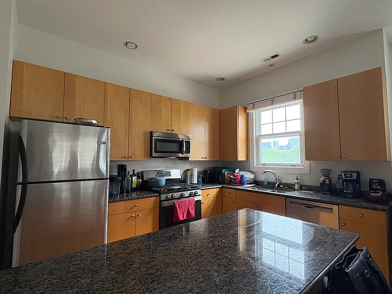 1347 W Washington Blvd #3A — Photo 7
