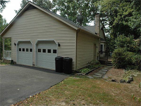 2nd image of 5409 Cedar Ridge Dr