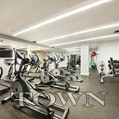 Rented by Town Residential | media 15