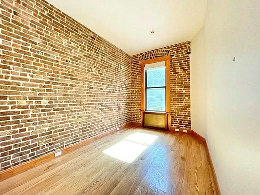 Rented by Douglas Elliman | media 23