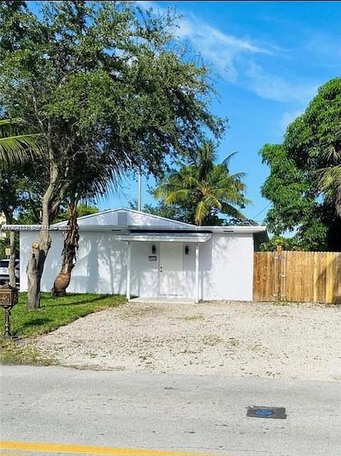 1st image of 1244 NW 1st Ave