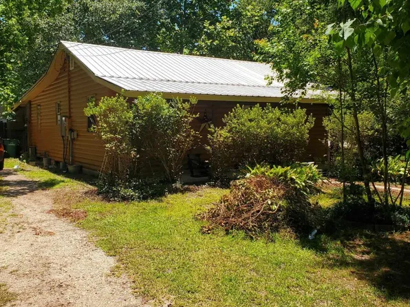 16060 Magnolia St, Kiln, MS 39556
