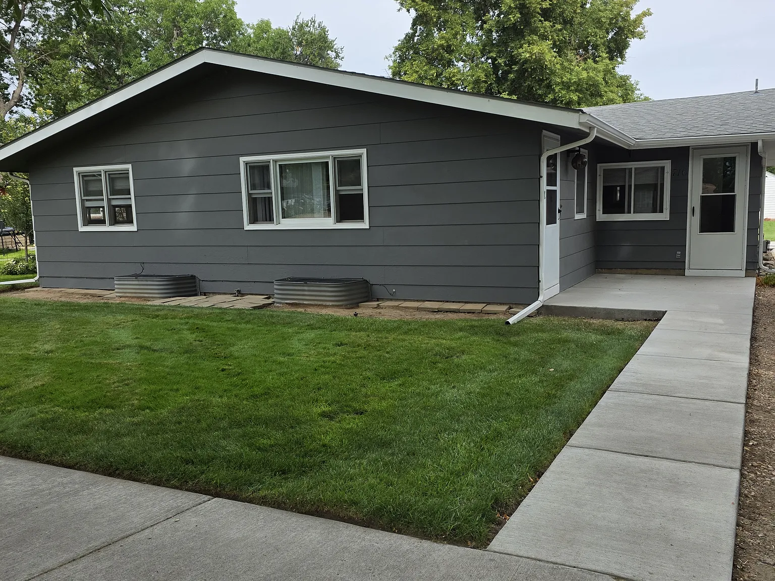 3 bed, 1417 sqft, $2,250 — Photo 1