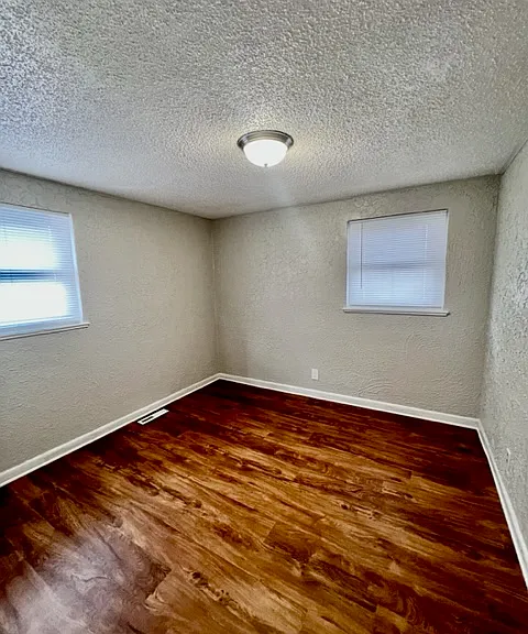 Stanley Flats II — Photo 18