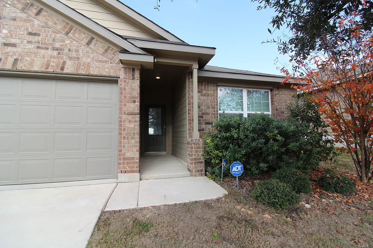 Building Photo - 14207 Minette Loop