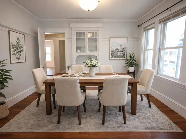 63 Foster St #63, Arlington, MA 02474