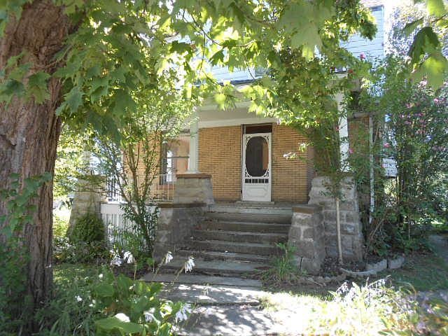 1st image of 657 Windsor St #P