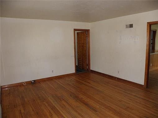 1st image of 2531 S 49th Ter