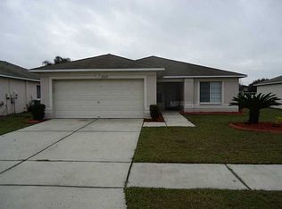 12027 Cedarfield Dr, Riverview, FL 33579
