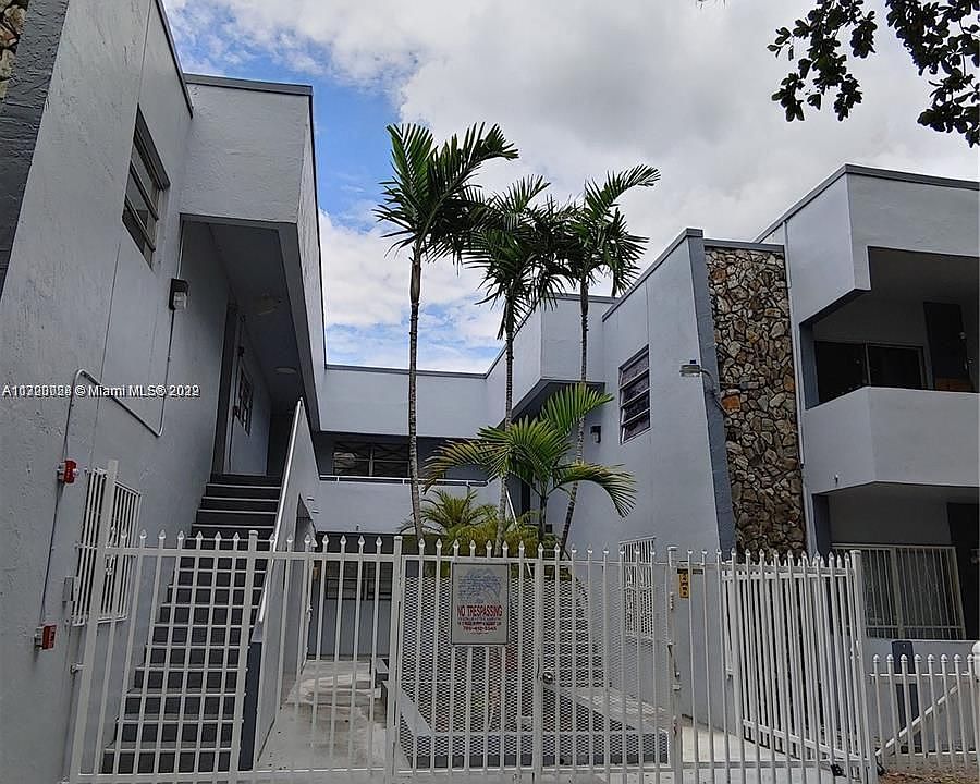 1st image of 2400 NW 22nd Ct APT 6