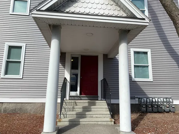 616 Union St APT 3, Manchester, NH 03104