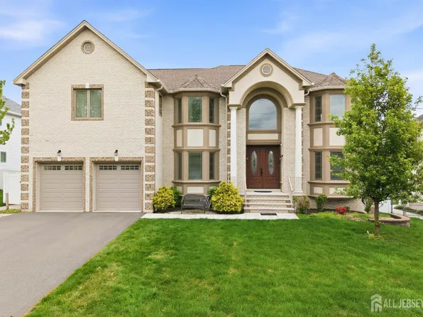 14 Hillsdale Rd, Edison, NJ 08820