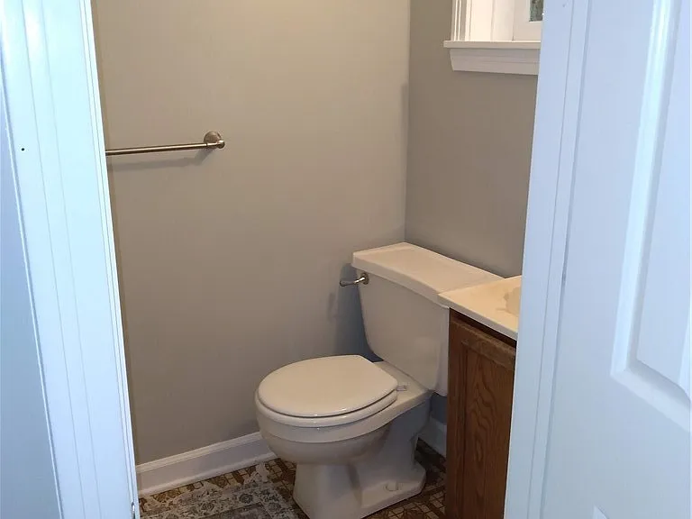 12 Park St — Photo 15