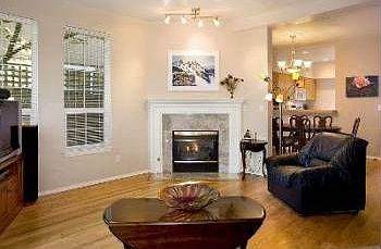 5th image of 790 2nd Ave NW