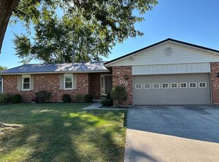 702 Briarwood Dr, Coldwater, OH 45828