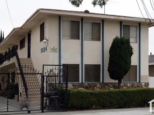 11132 S Freeman Ave, Inglewood, CA 90304