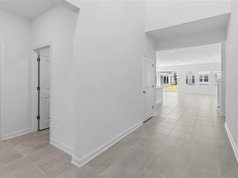 5512 Fiona Ln — Photo 5