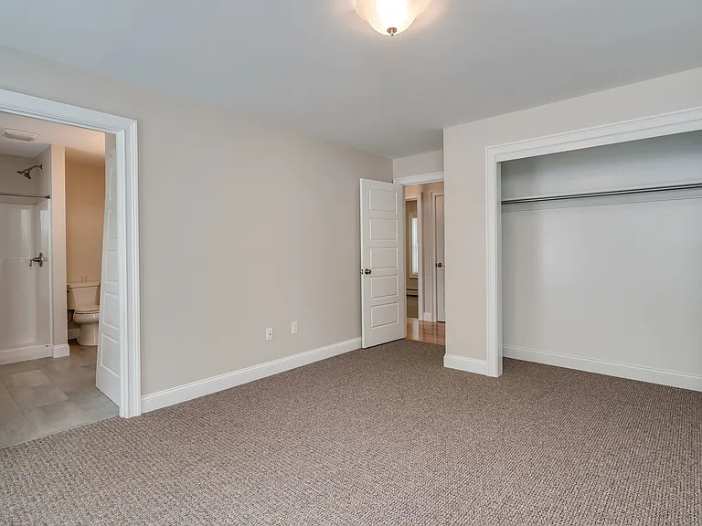 17 Bennett St — Photo 30