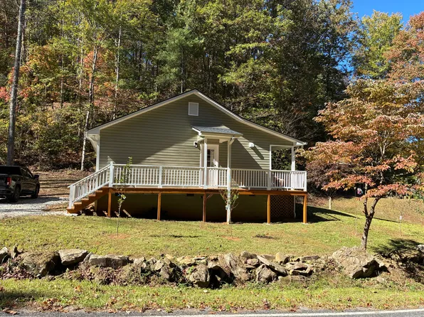 551 Old Yellow Branch Rd, Robbinsville, NC 28771