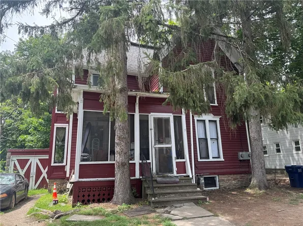 7 Spring St, Oneonta, NY 13820