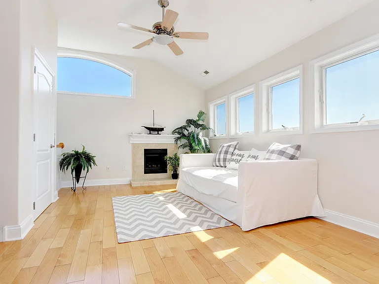5219 Sea Spray Rd — Photo 25