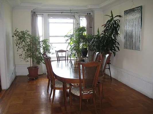 Rented by Maison International | media 11