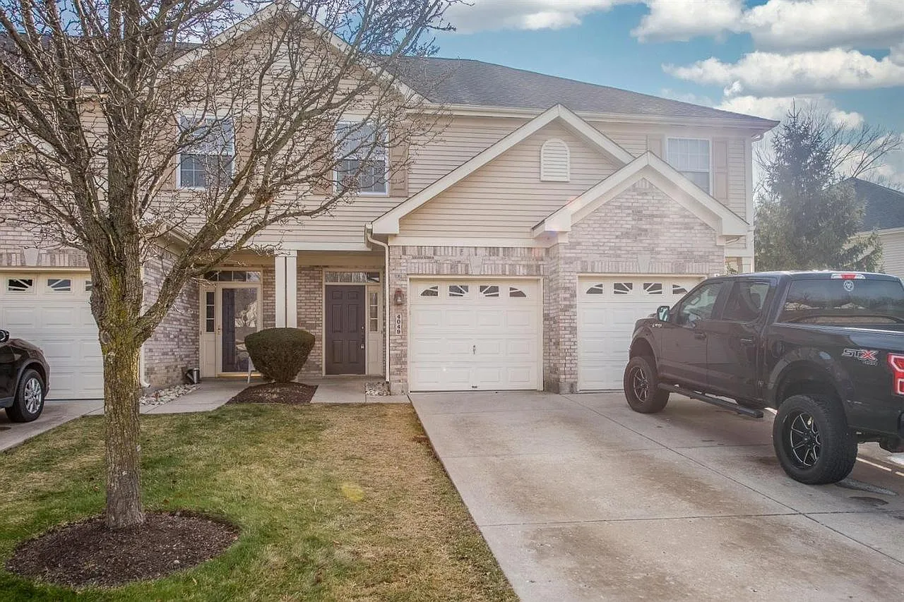 4049 Spyglass Hl — Photo 2