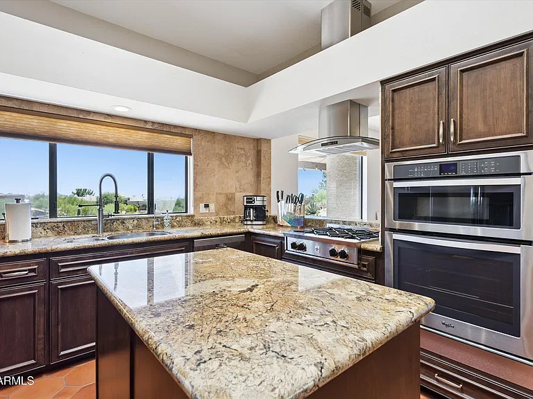 36849 N Stardust Ln — Photo 10