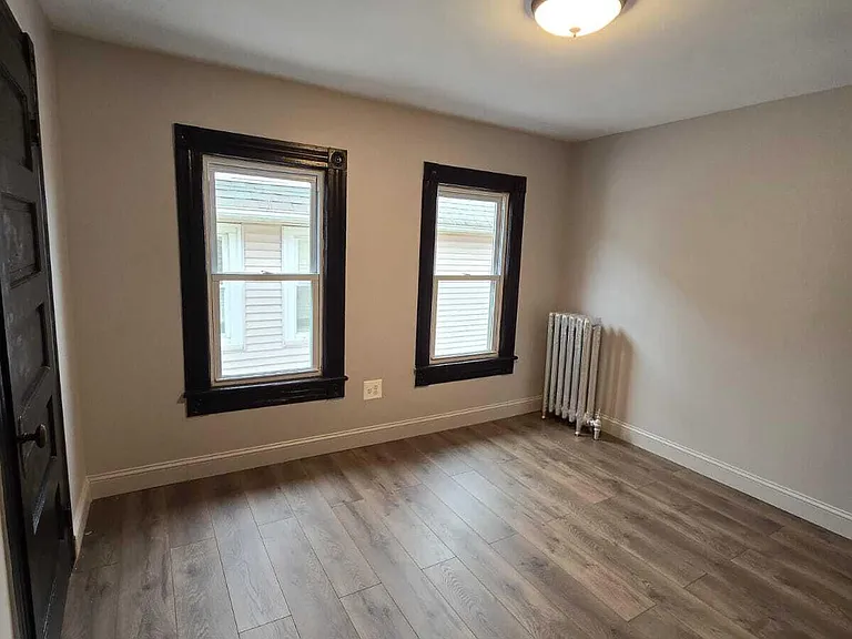 530 Myrtle St — Photo 30