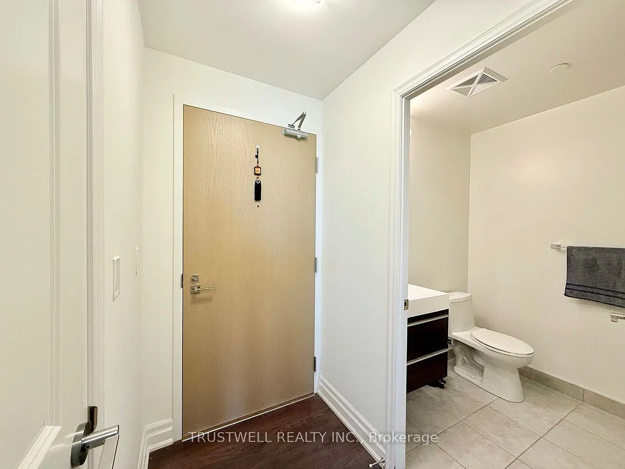 2 bed, $2,650 — Photo 4