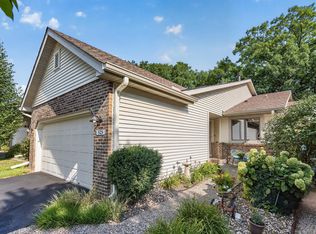 525 Sterling St S, Maplewood, MN 55119