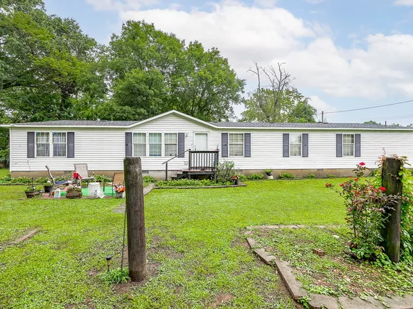 443 2nd St, Guthrie, KY 42234