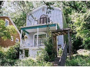 14 Gray Ln, Sewickley, PA 15143