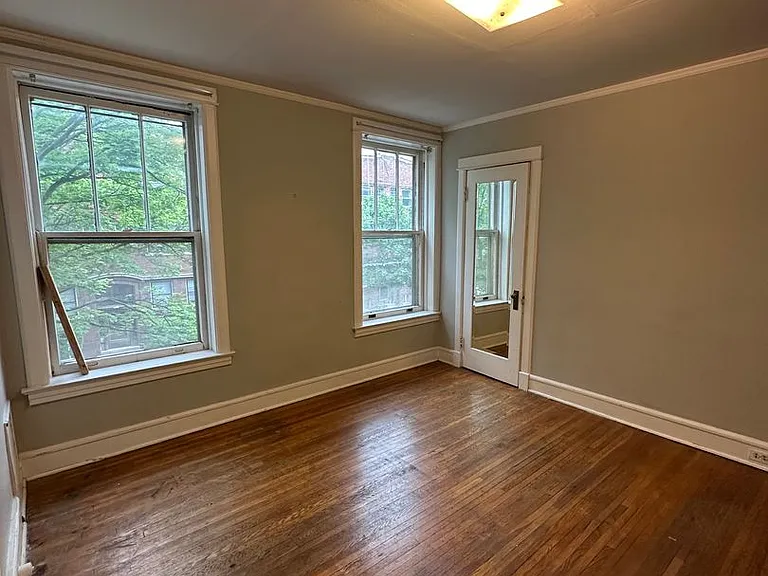 2320 E Belleview Pl — Photo 9
