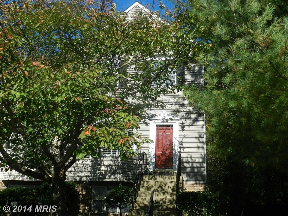 2nd image of 16210 Taconic Cir