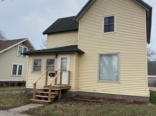 840 1st St, Webster City, IA 50595
