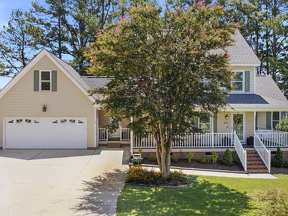 4th image of 213 Windsor Dr