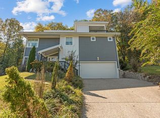 505 Harpeth Trace Dr, Nashville, TN 37221