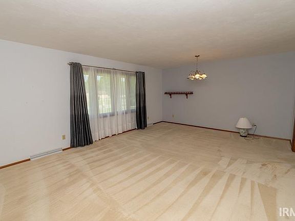 3rd image of 21702 Carriage Dr
