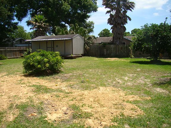 5th image of 2405 Avenue B