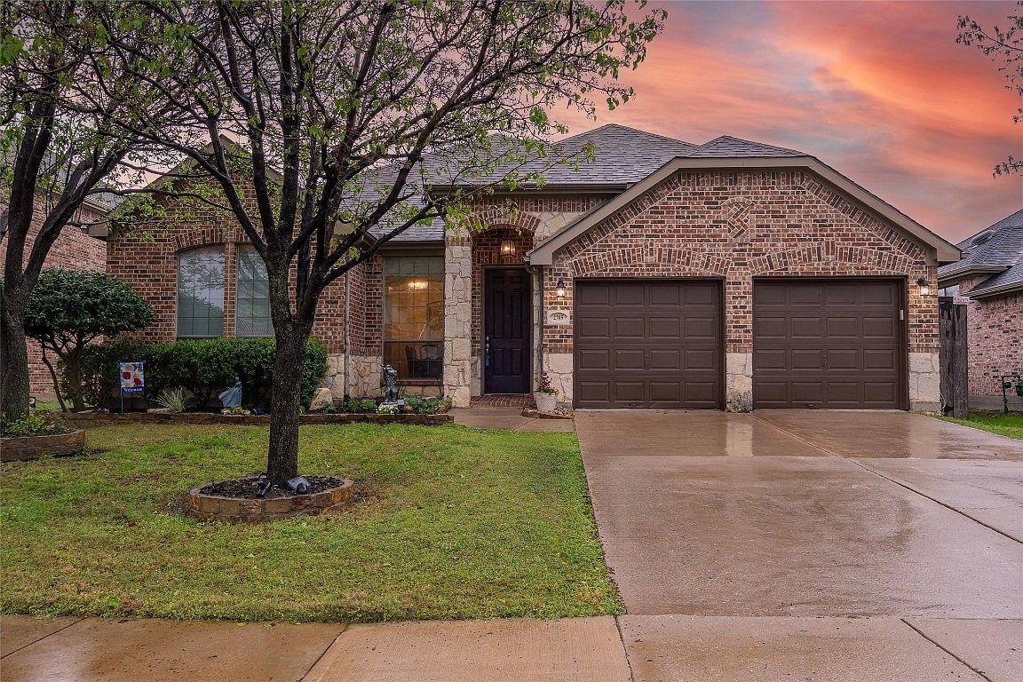 2705 Whispering Trl, Little Elm, TX 75068 Zillow