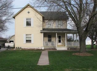 572 8th Ave, Conroy, IA 52220