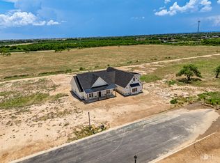 4546 Old Stone Dr, San Angelo, TX 76904