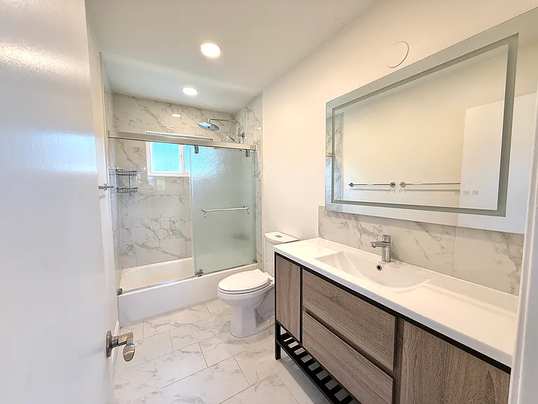5770 Soledad Mountain Rd — Photo 41