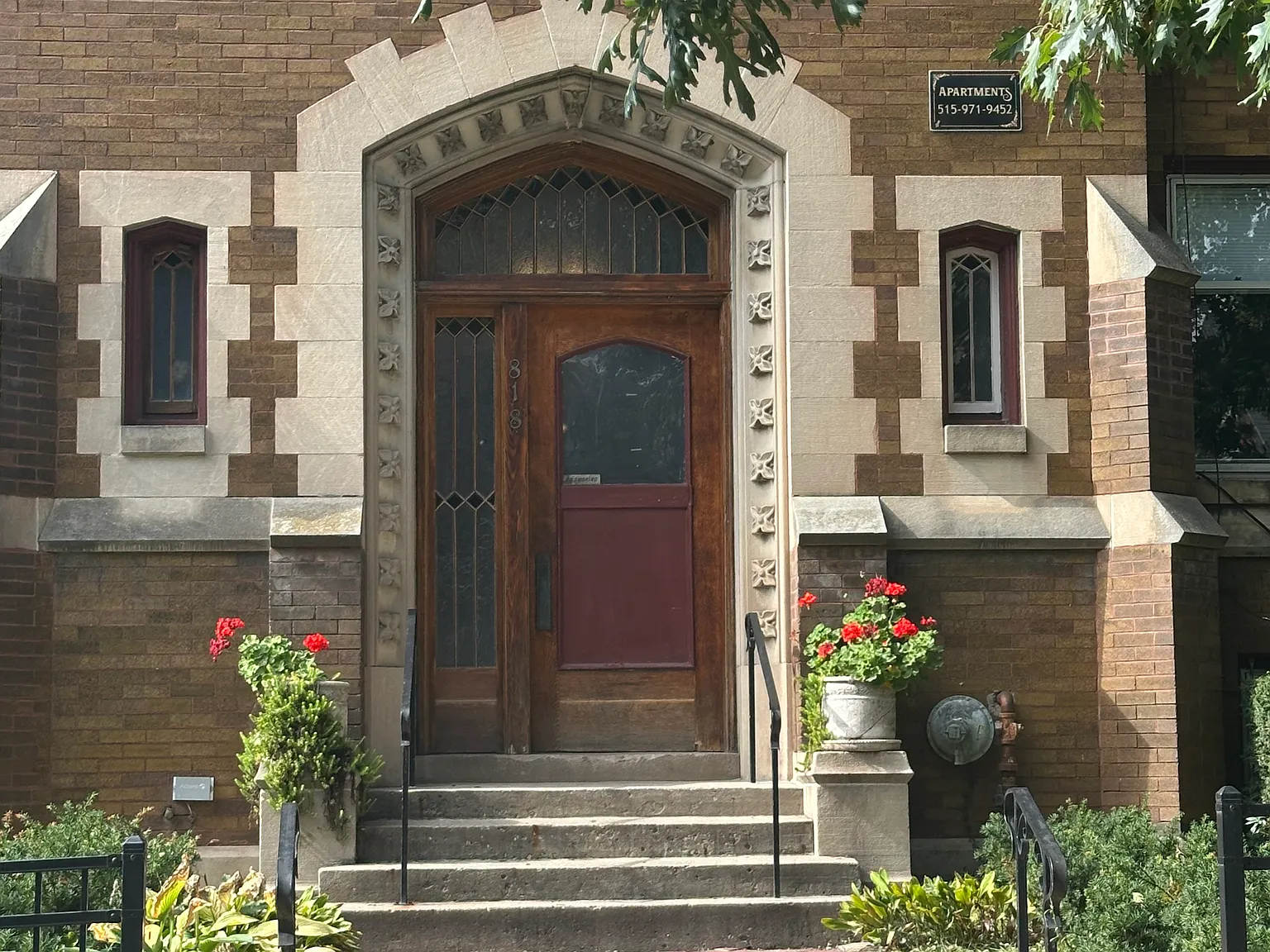 2 bed, $1,800 — Photo 3